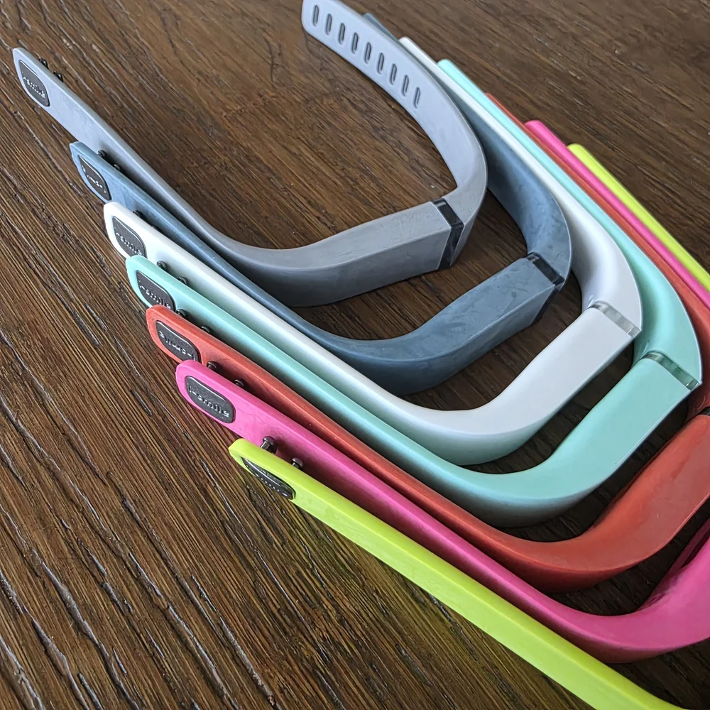  Set of 7 Fitbit Flex Wireless Activity and Sleep Tracker Wristbands No Charger - Picture 3 of 11